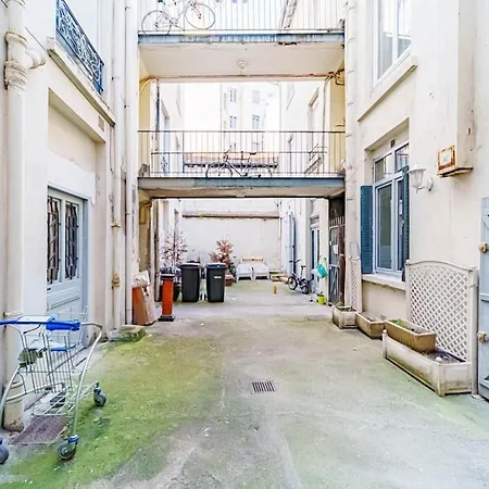 The Montesquieu Loft - Spacious 6 People - Saxe Gambetta شقة *