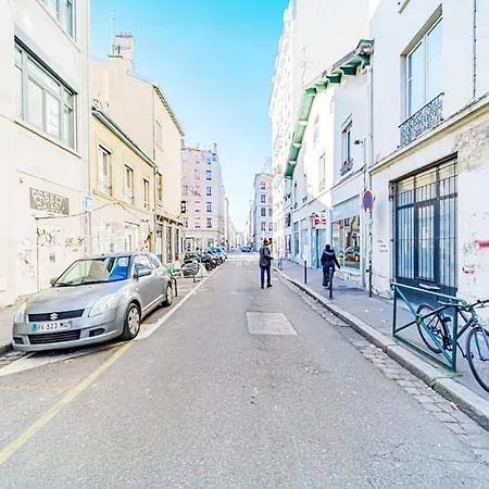 The Montesquieu Loft - Spacious 6 People - Saxe Gambetta شقة *